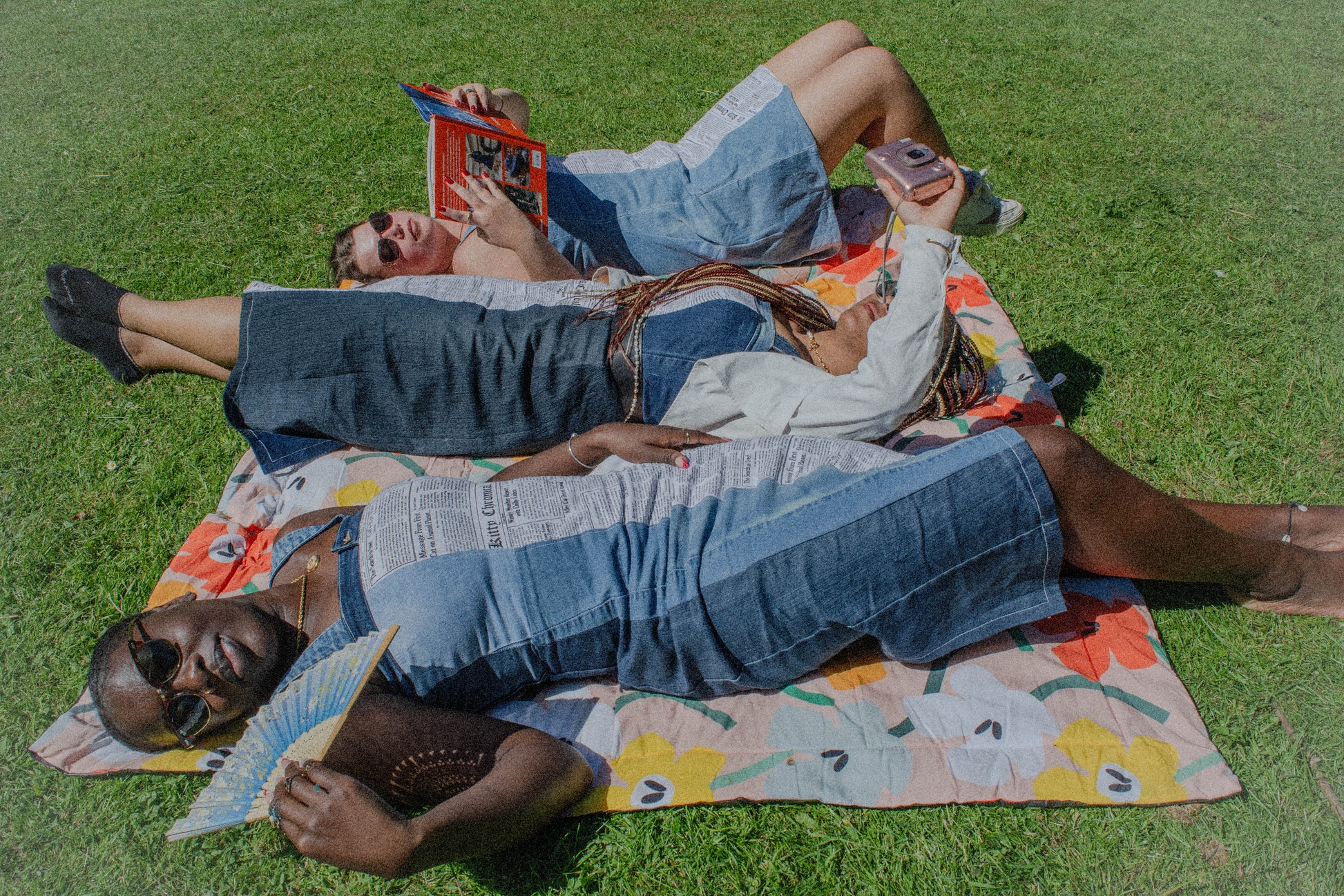 Newspaper Maxi en Midi groepsfoto