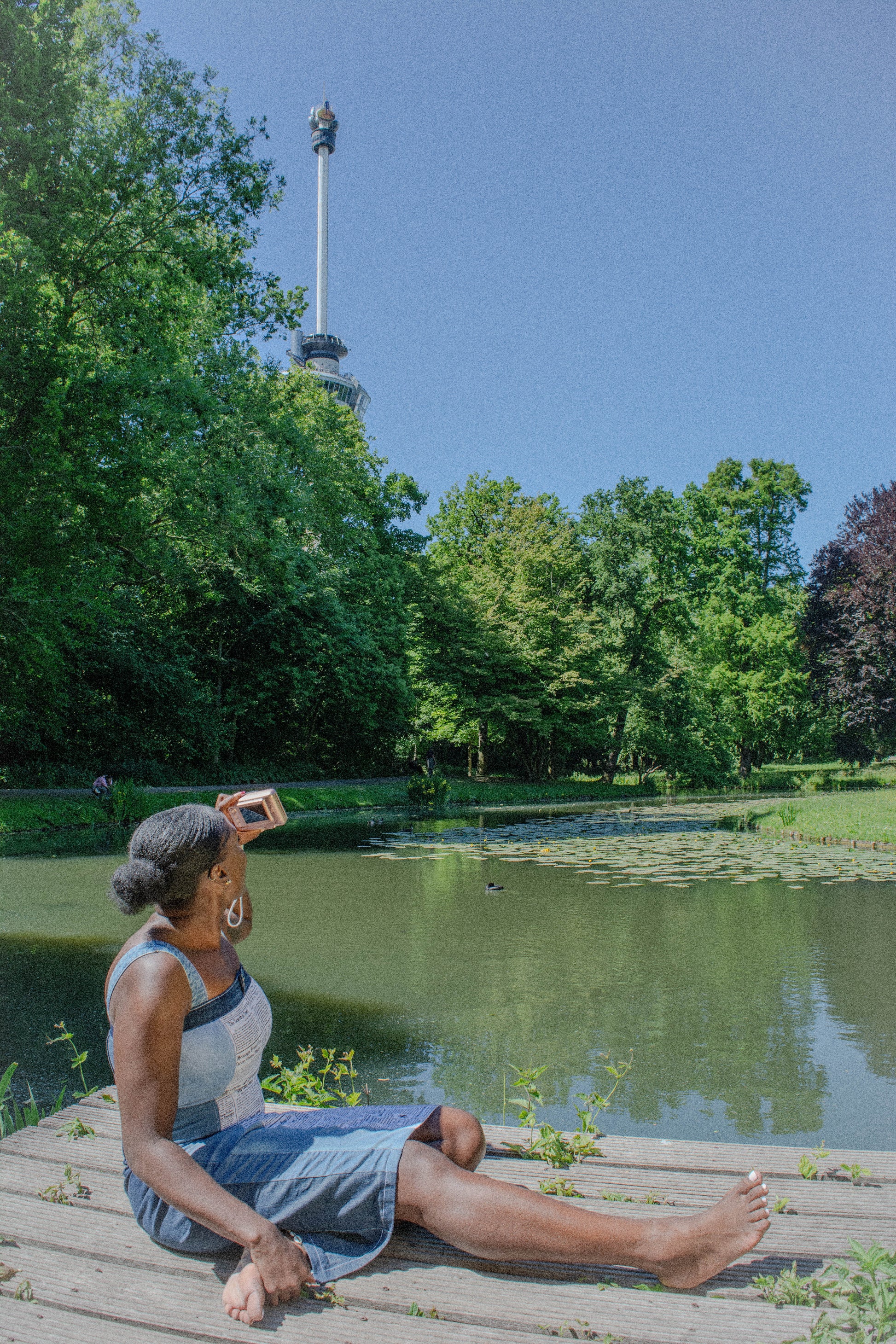 Newspaper Maxi met Model Voor-/Zijkant